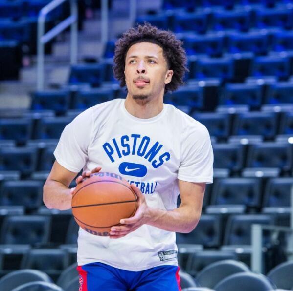 球状态下的 球状态下的