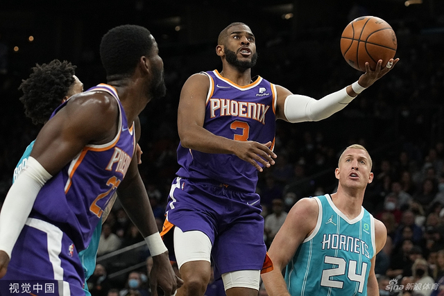 记者：本菲卡希望以低于4000万欧的价格签狼堡前锋阿穆拉