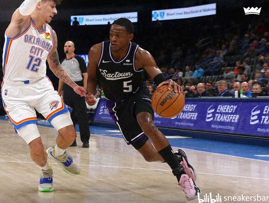 线的玩家更 线的玩家更